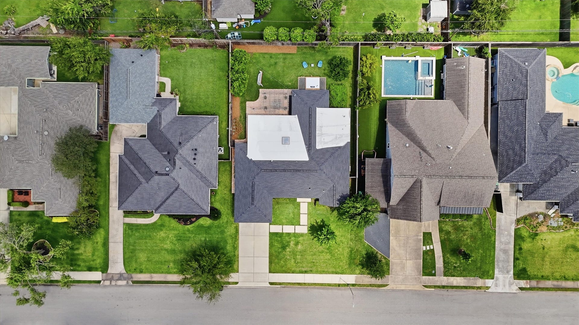 1006 Prince Street, Houston, TX 77008 1006 Prince Street, Houston, TX 77008