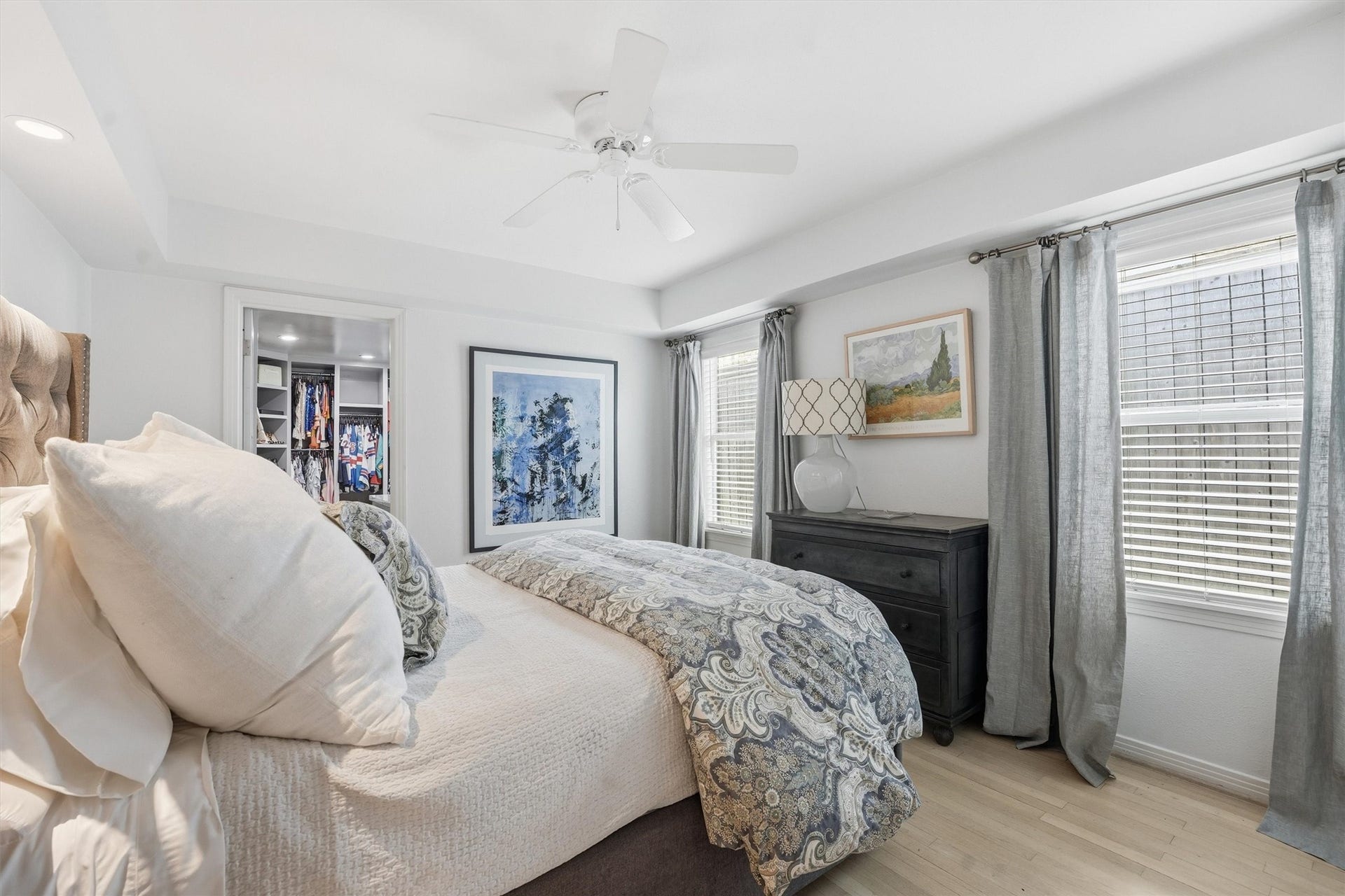 1006 Prince Street, Houston, TX 77008 Primary suite
