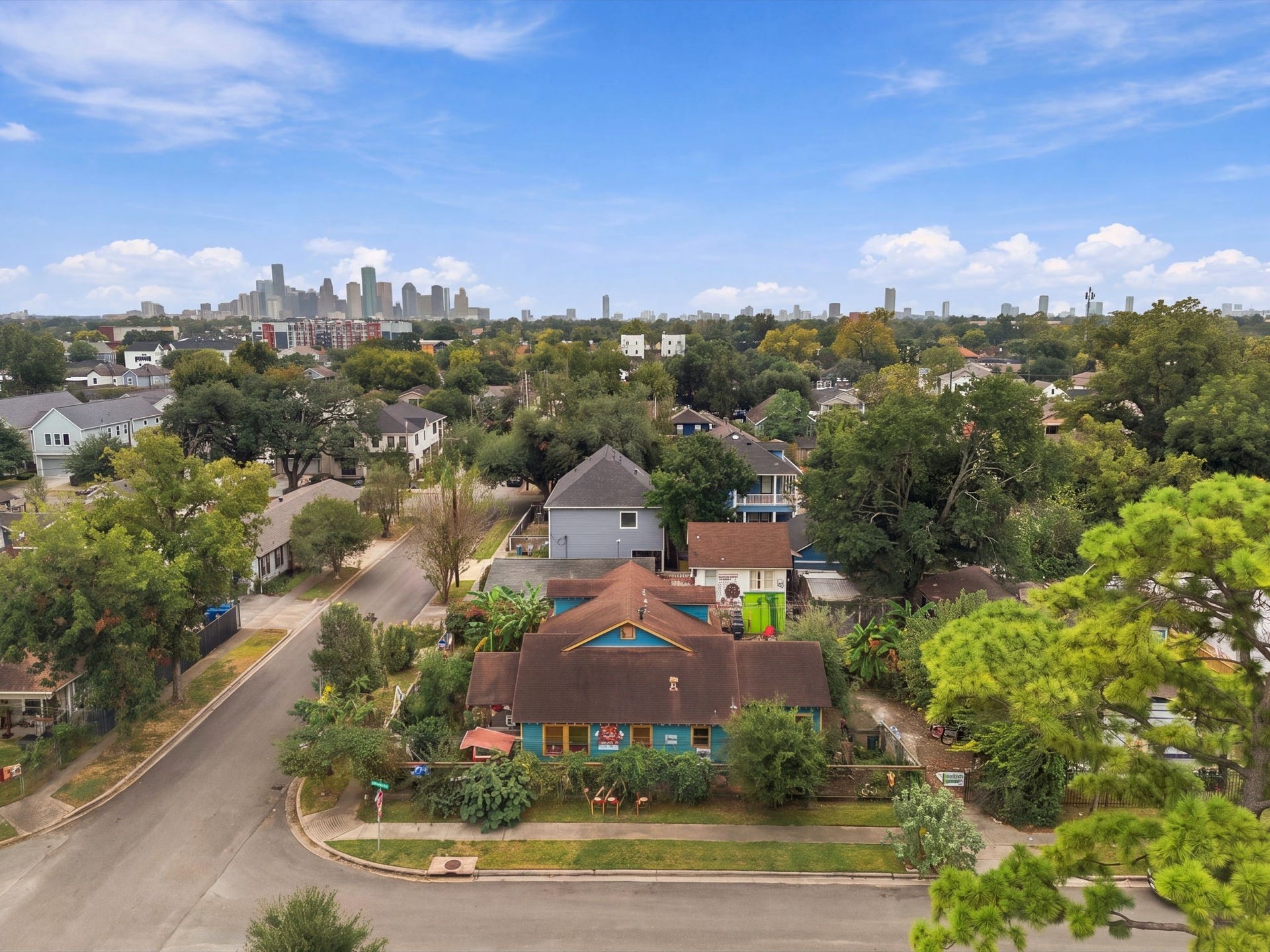 5815 Michaux Street, Houston, TX 77009