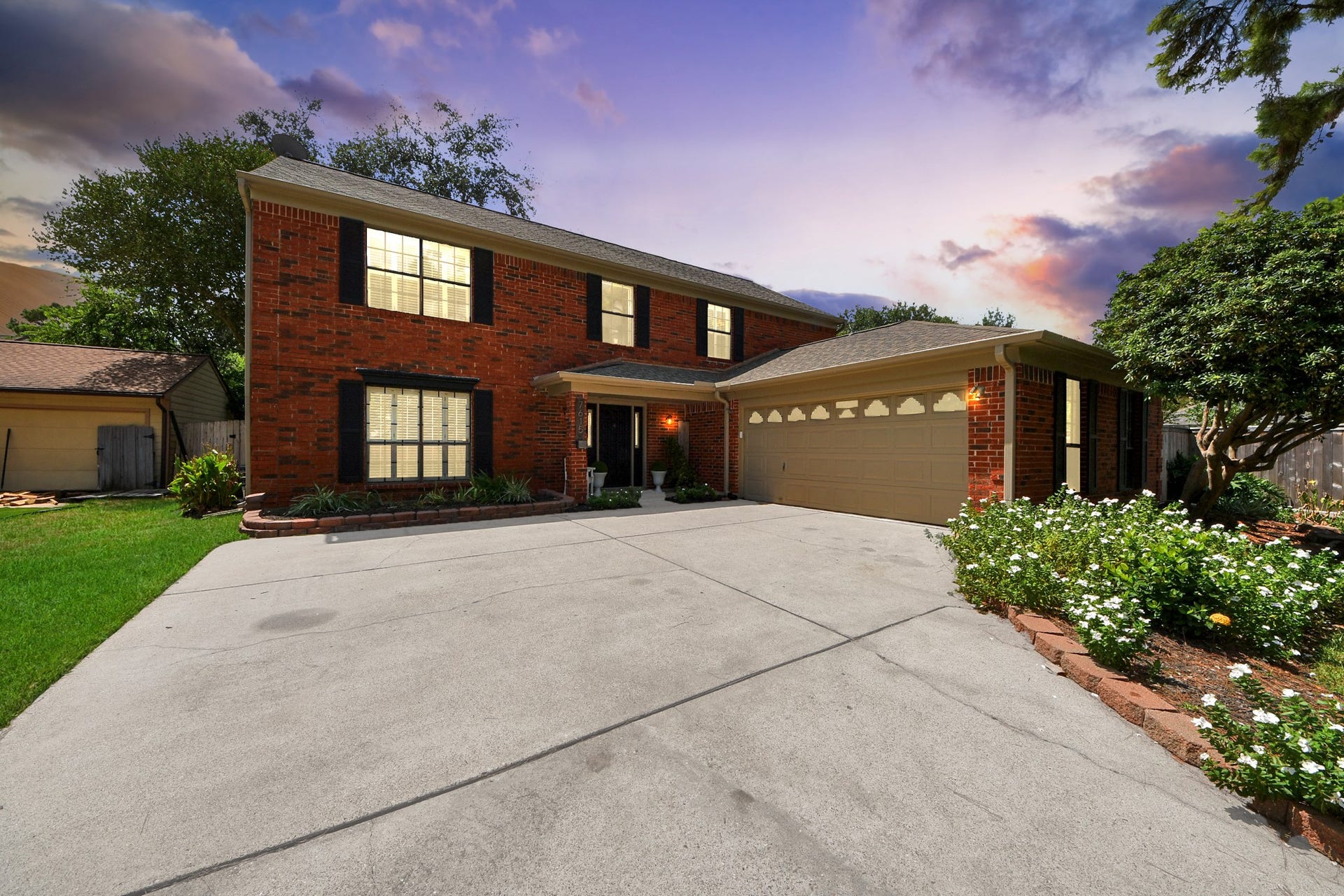 7615 Park Falls Drive, Houston, TX 77095 Beautiful home any time of day