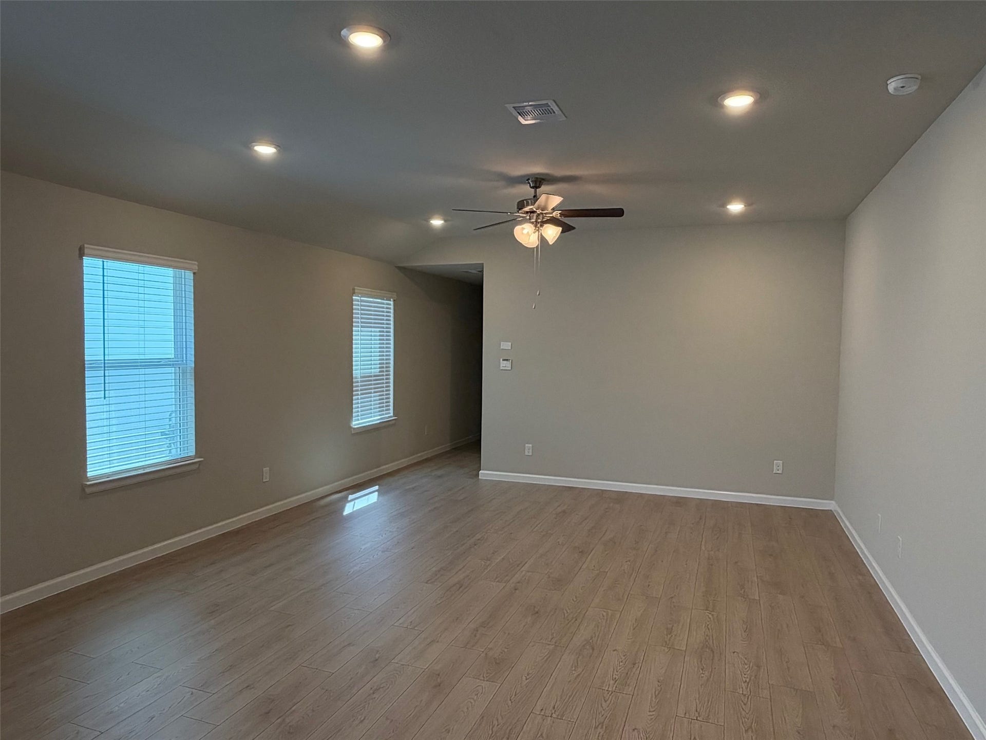 900 Lady Bird Lane, College Station, TX 77845 900 Lady Bird Lane, College Station, TX 77845