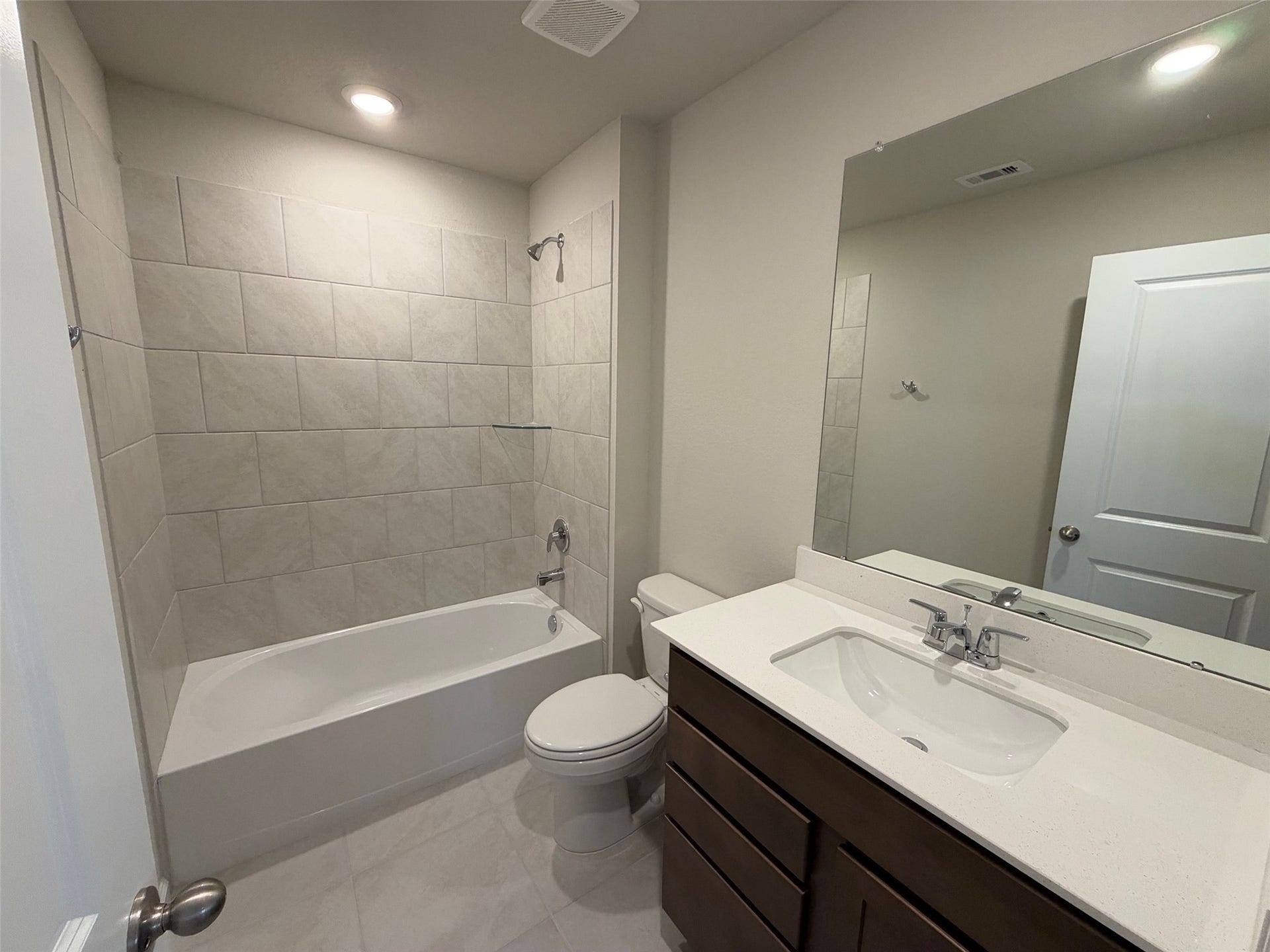 900 Lady Bird Lane, College Station, TX 77845 900 Lady Bird Lane, College Station, TX 77845