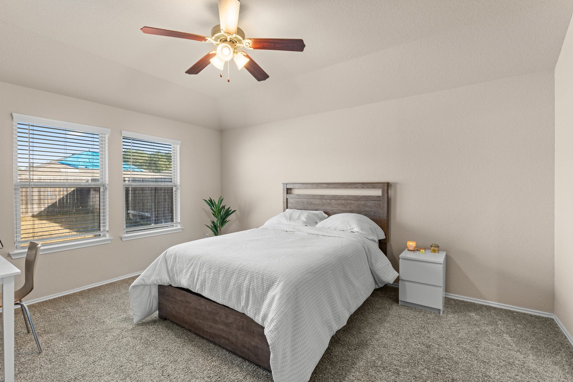 18315 Klamath Falls Lane, New Caney, TX 77357 18315 Klamath Falls Lane, New Caney, TX 77357