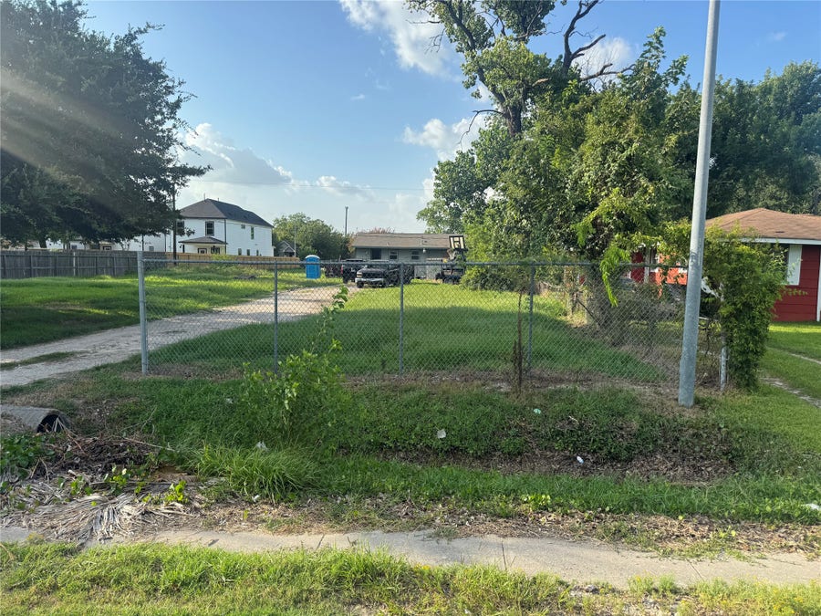 Property photo for 758 Junell Street, Houston, TX