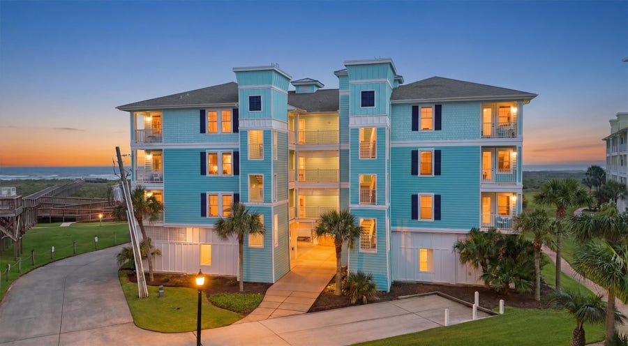 Property photo for 4211 Pointe West Drive, #102, Galveston, TX