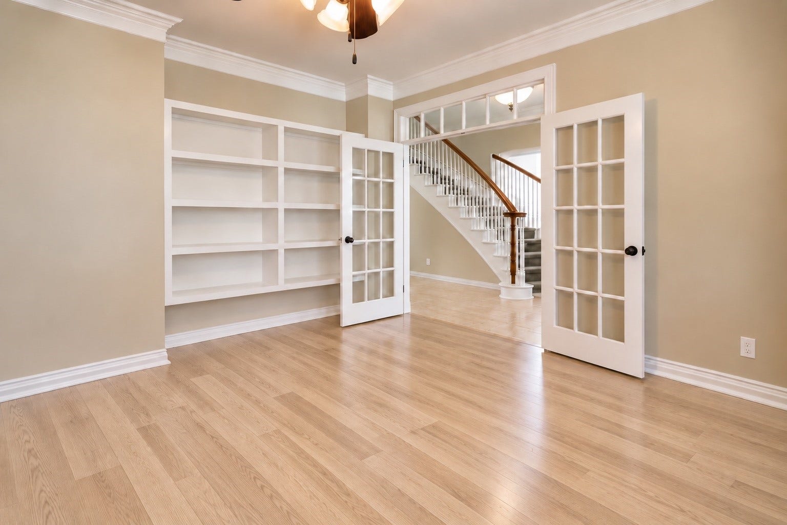 6 Meadow Rose Place, The Woodlands, TX 77382 Study