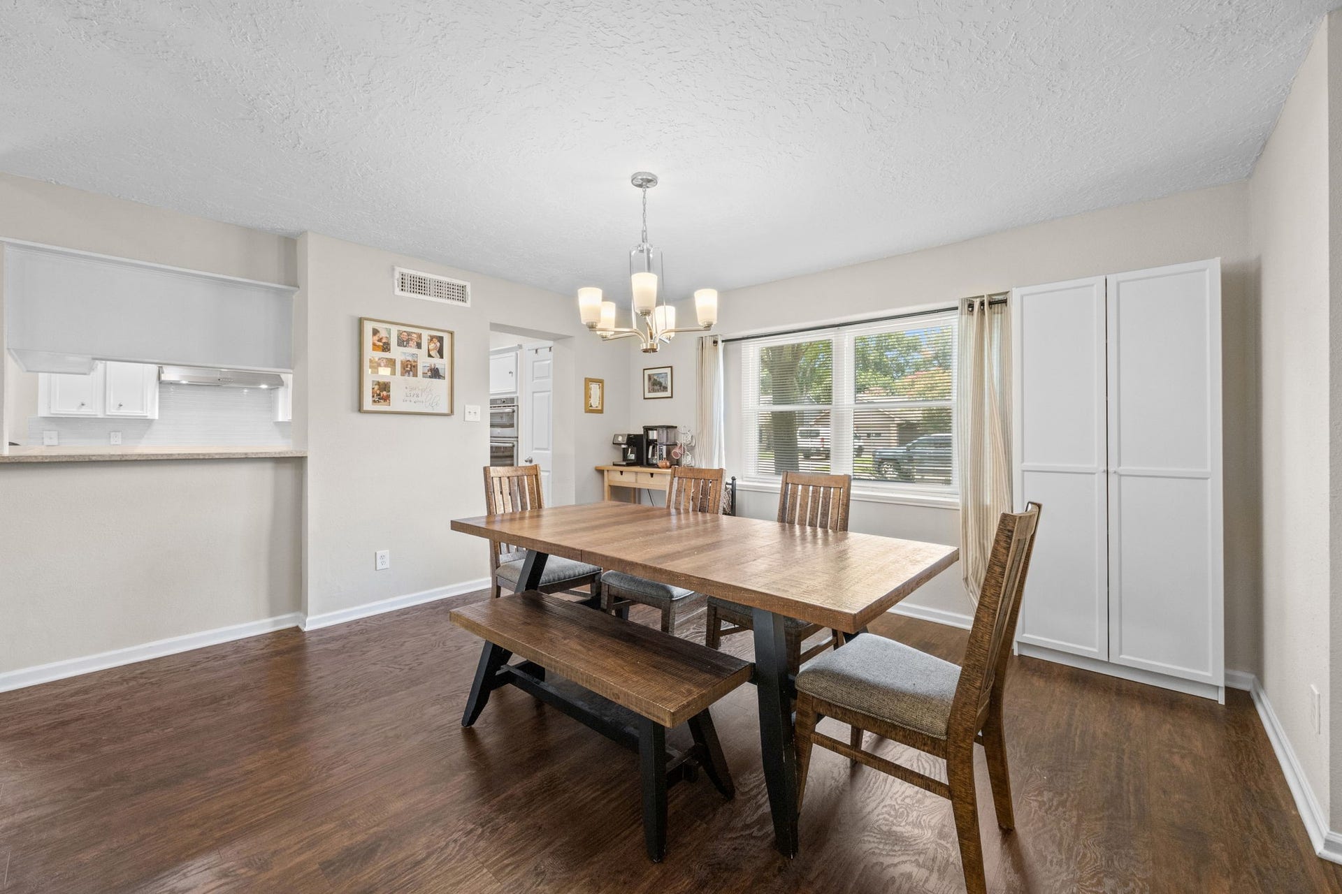 13823 Ivymount Drive, Sugar Land, TX 77498 13823 Ivymount Drive, Sugar Land, TX 77498