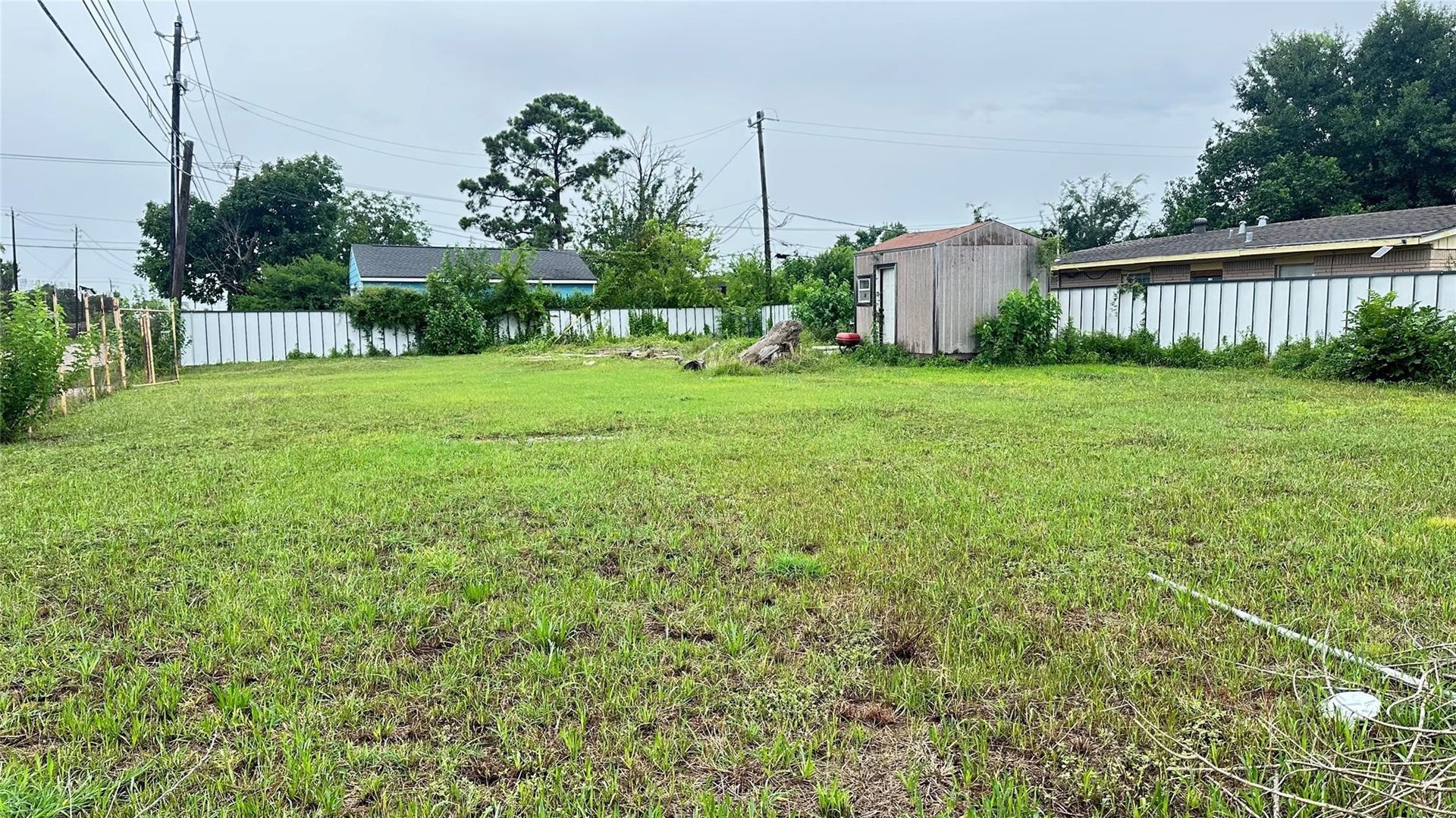 1916 Peachwood Drive, Pasadena, TX 77502 1916 Peachwood Drive, Pasadena, TX 77502