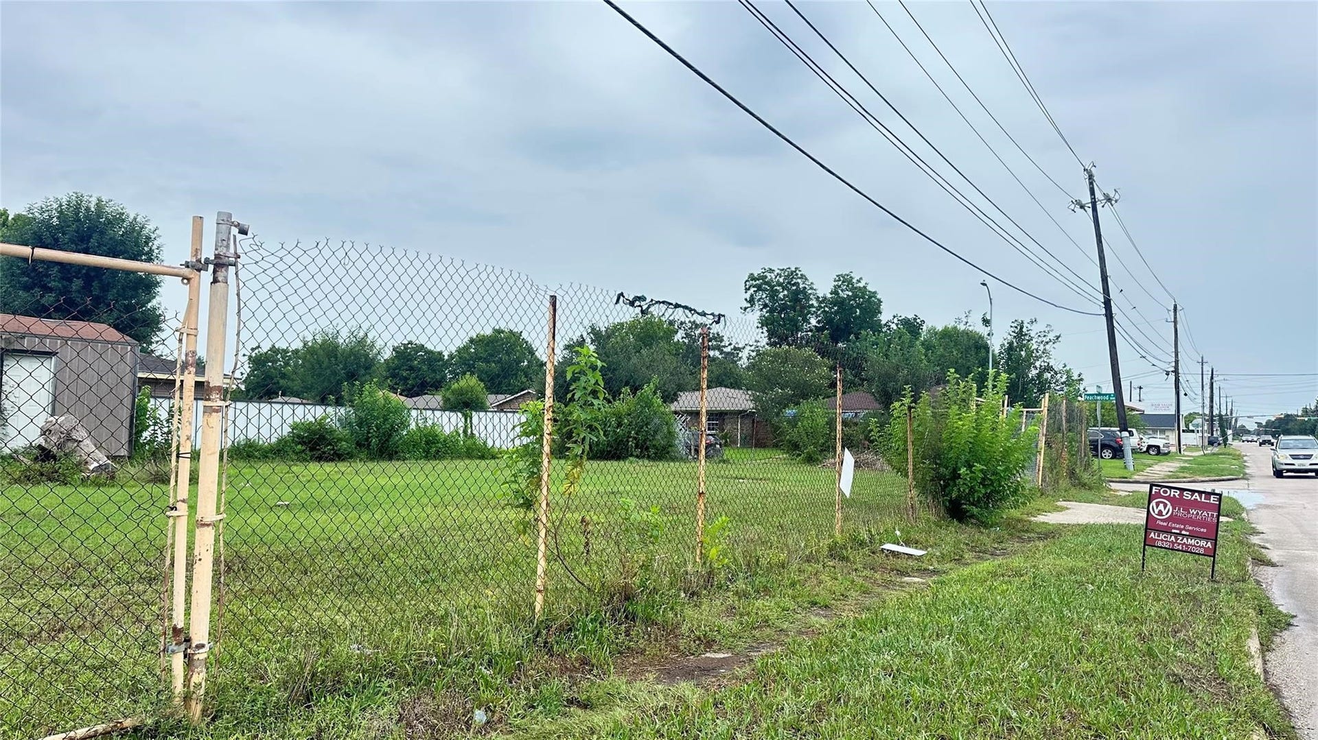 1916 Peachwood Drive, Pasadena, TX 77502 1916 Peachwood Drive, Pasadena, TX 77502