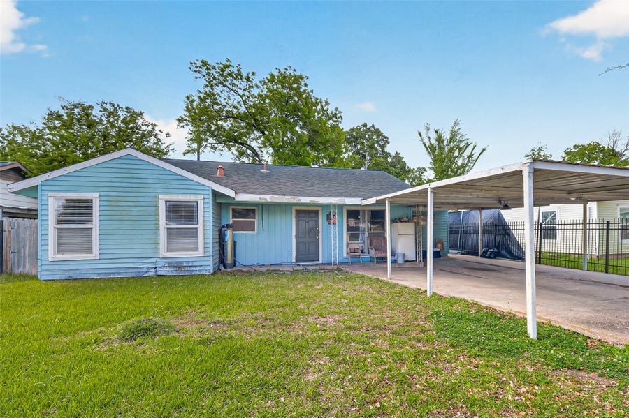 Property photo for 919 Christine Street, Houston, TX