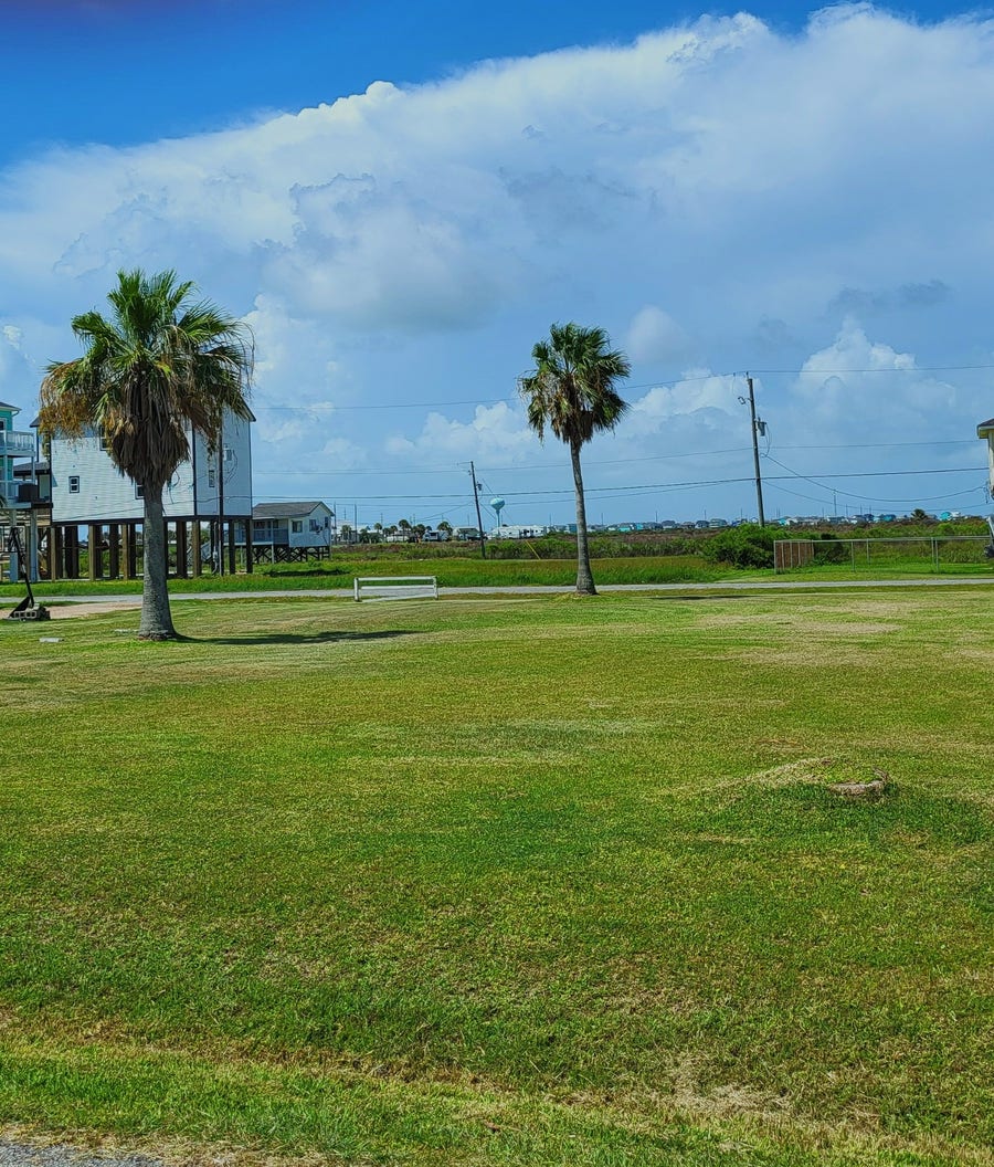 Property photo for Lot 340 6th Street, Galveston, TX