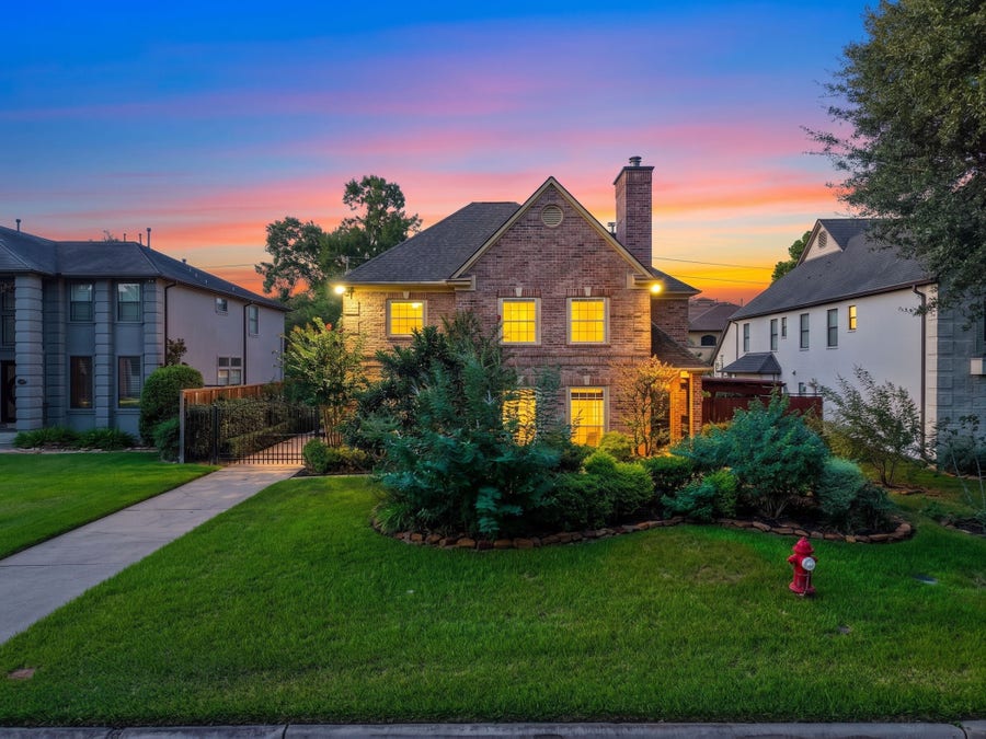 Property photo for 4616 Spruce Street, Bellaire, TX