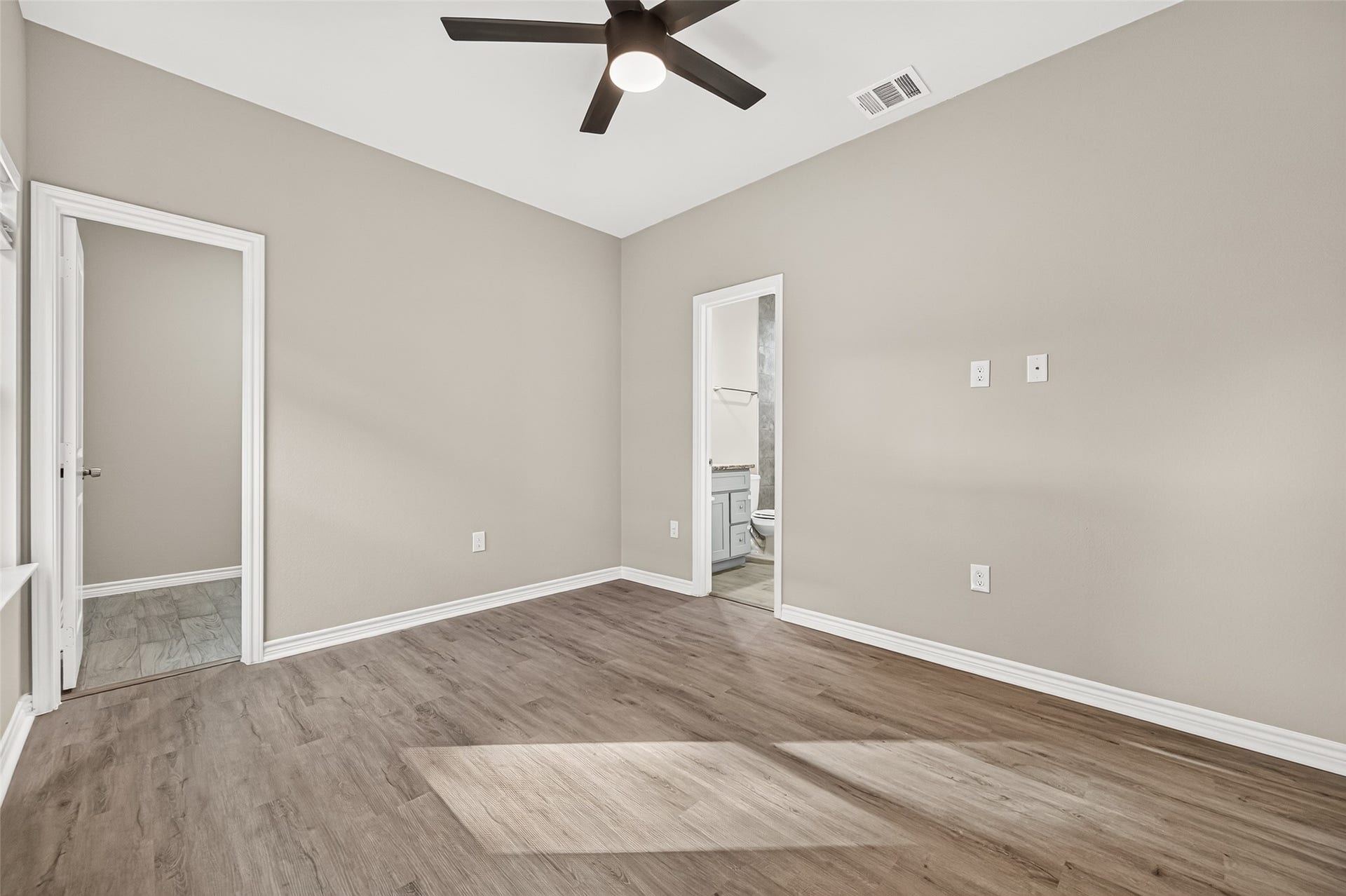 16853 Glenheath, Montgomery, TX 77316 16853 Glenheath, Montgomery, TX 77316