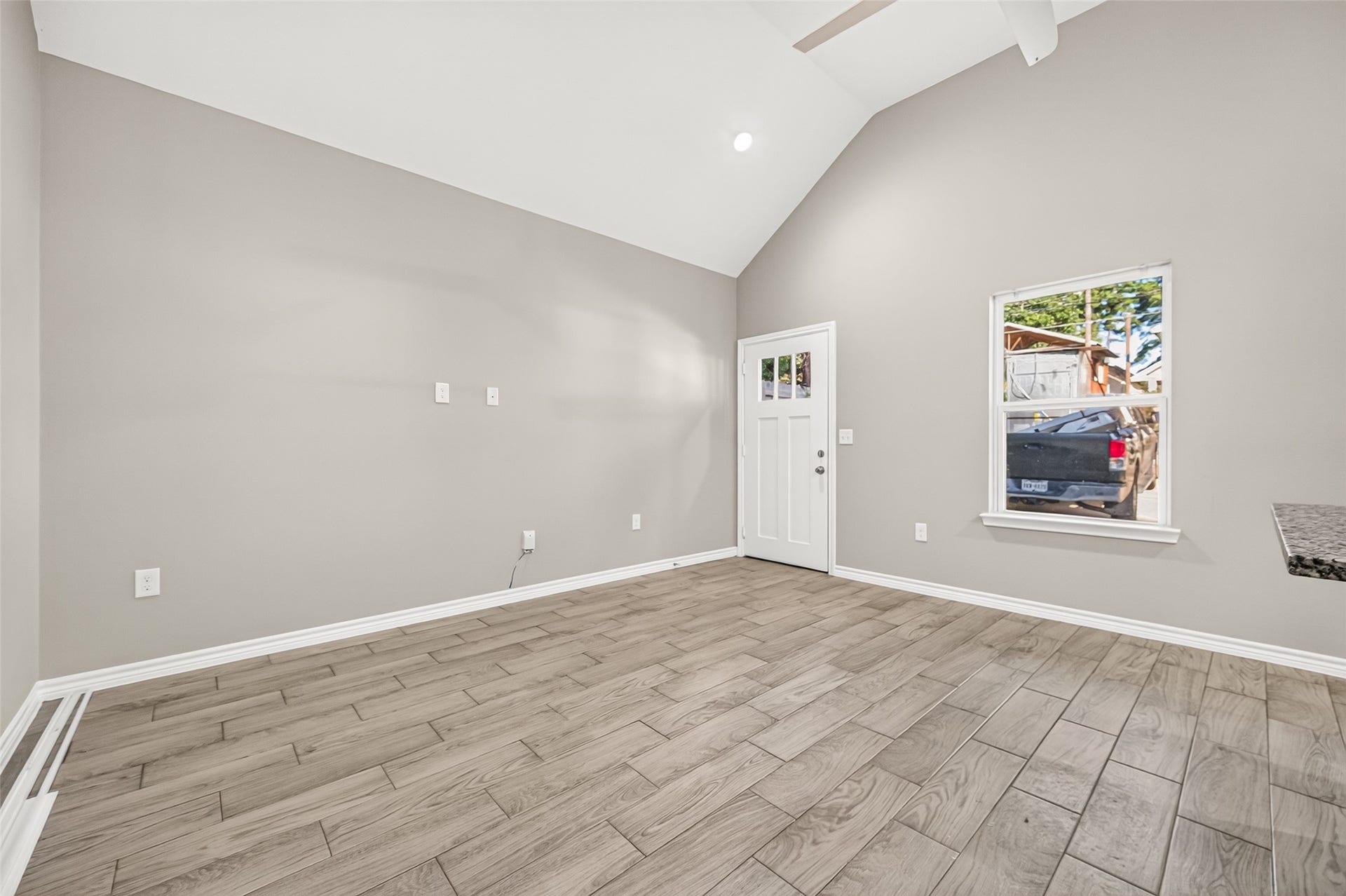 16853 Glenheath, Montgomery, TX 77316 16853 Glenheath, Montgomery, TX 77316