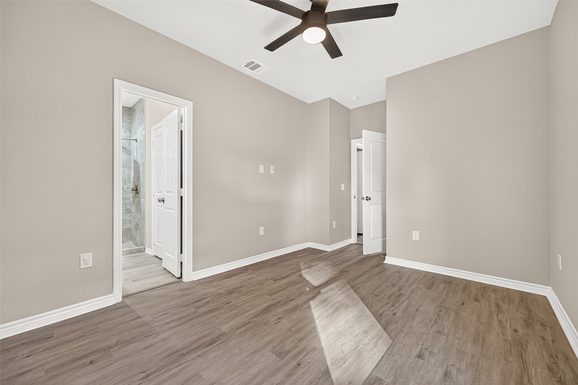16853 Glenheath, Montgomery, TX 77316 16853 Glenheath, Montgomery, TX 77316