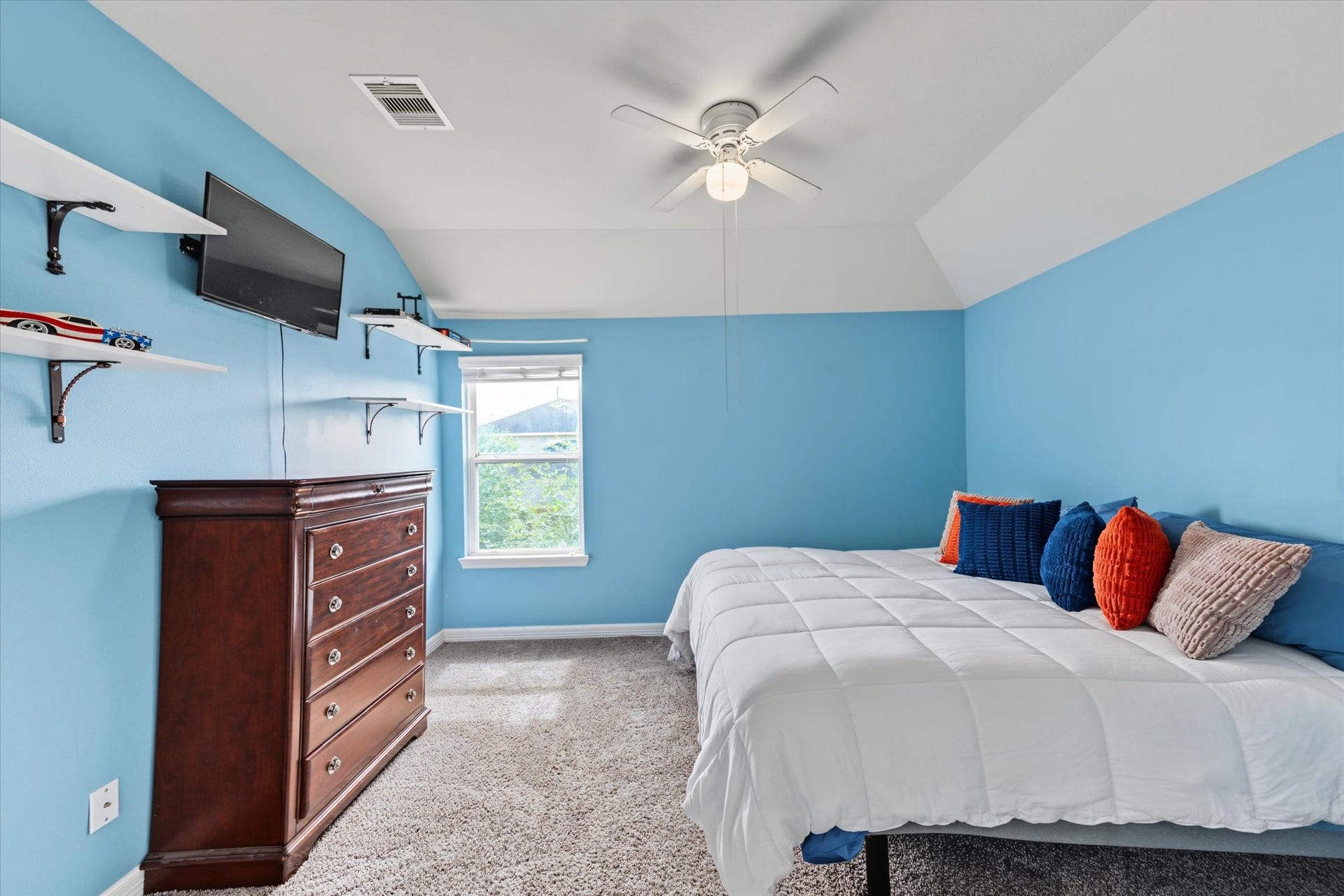 2530 Wood Park Boulevard, Conroe, TX 77304