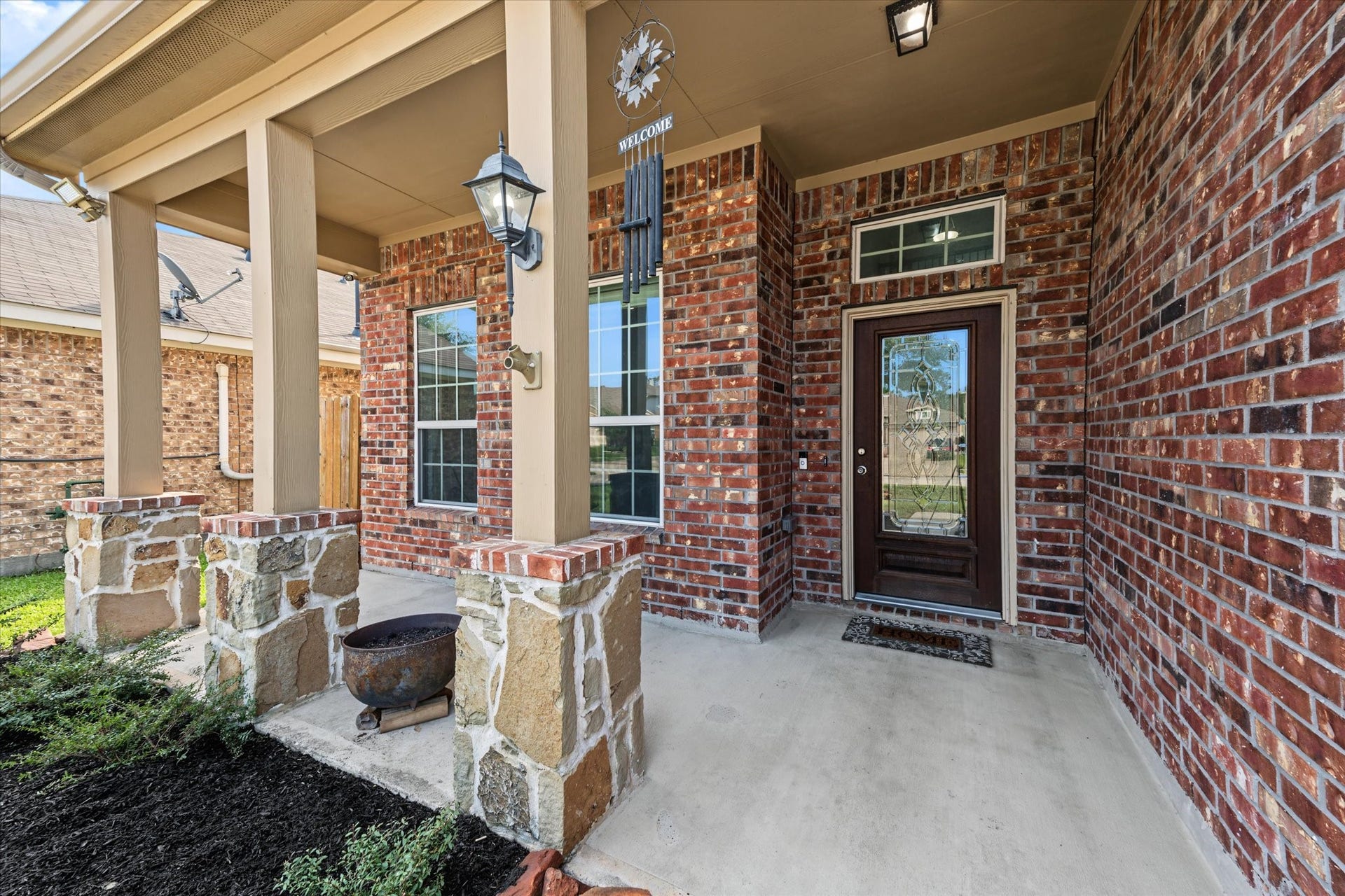 2530 Wood Park Boulevard, Conroe, TX 77304