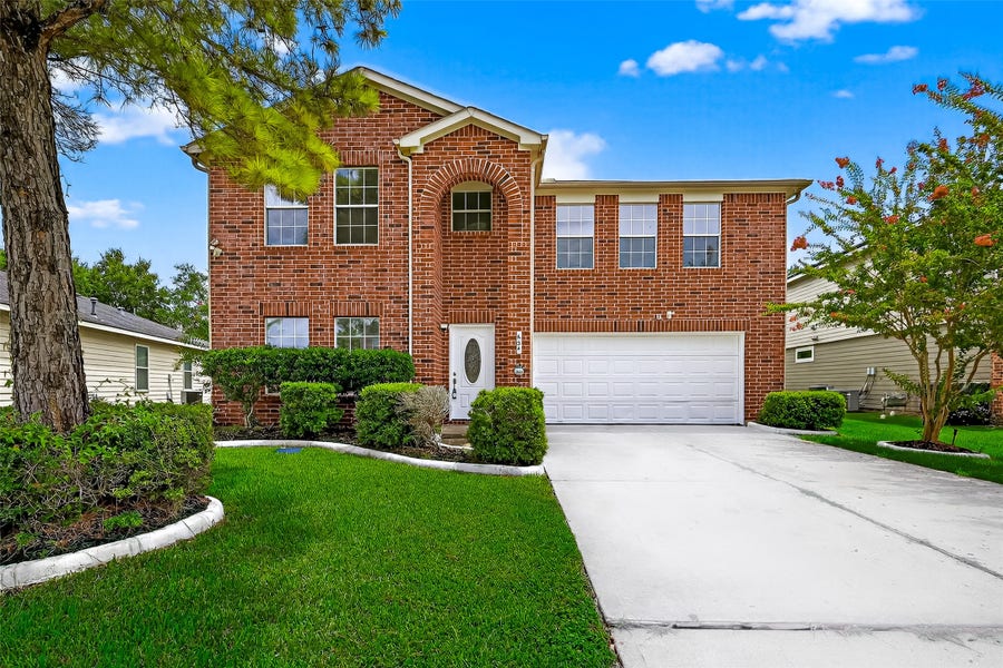 Property photo for 634 Hawthorne Pasture Road, Rosenberg, TX