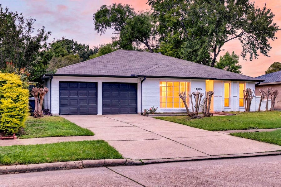 Property photo for 11602 Brookledge Drive, Houston, TX
