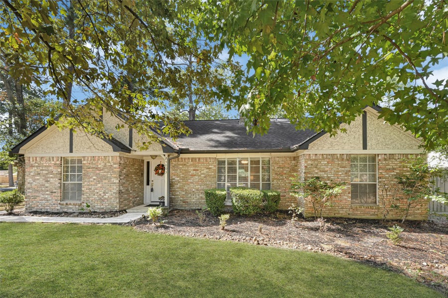 Property photo for 25803 Maplewood Drive, Spring, TX