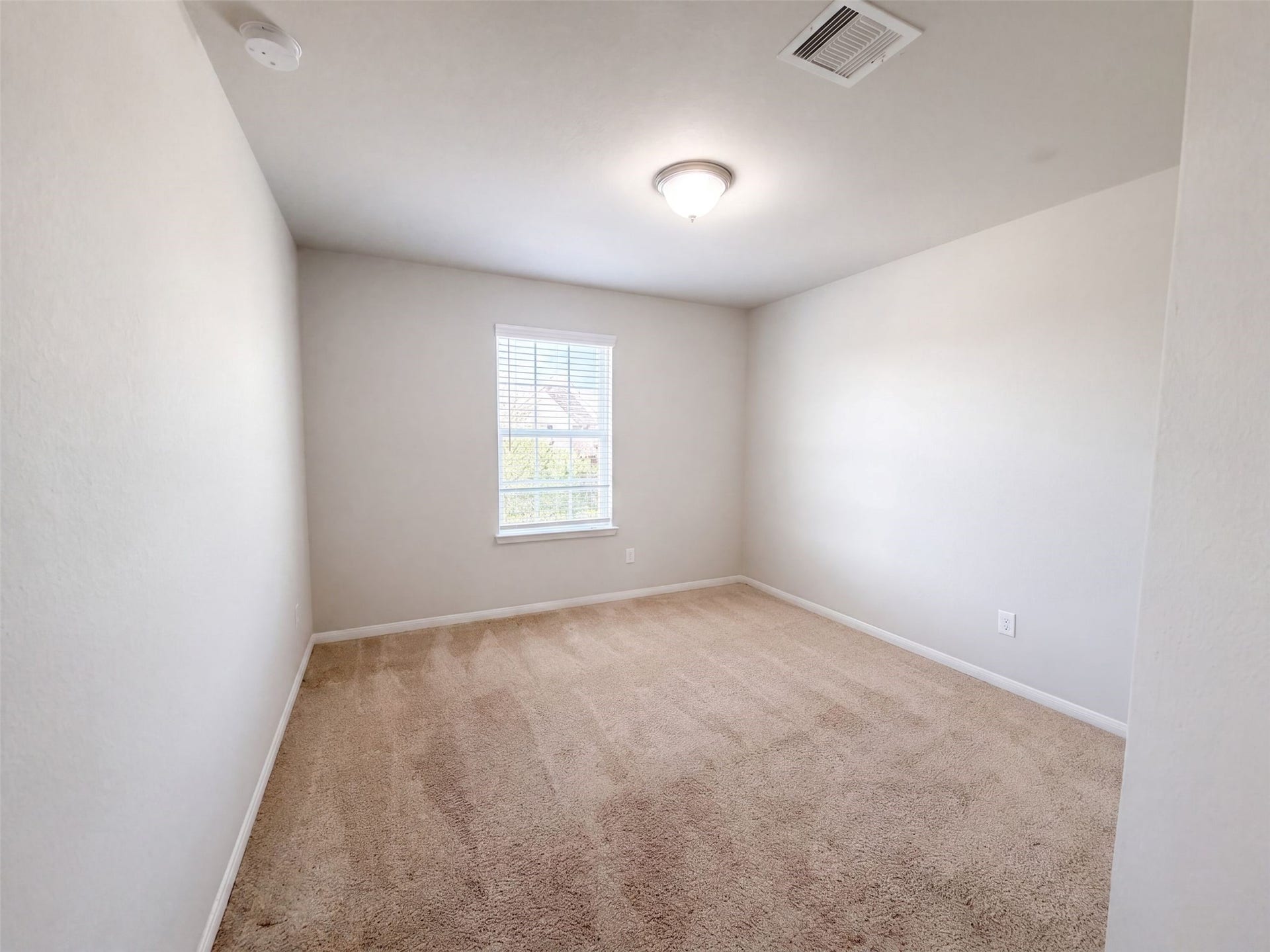 222 Ashley Way, Alvin, TX 77511 222 Ashley Way, Alvin, TX 77511