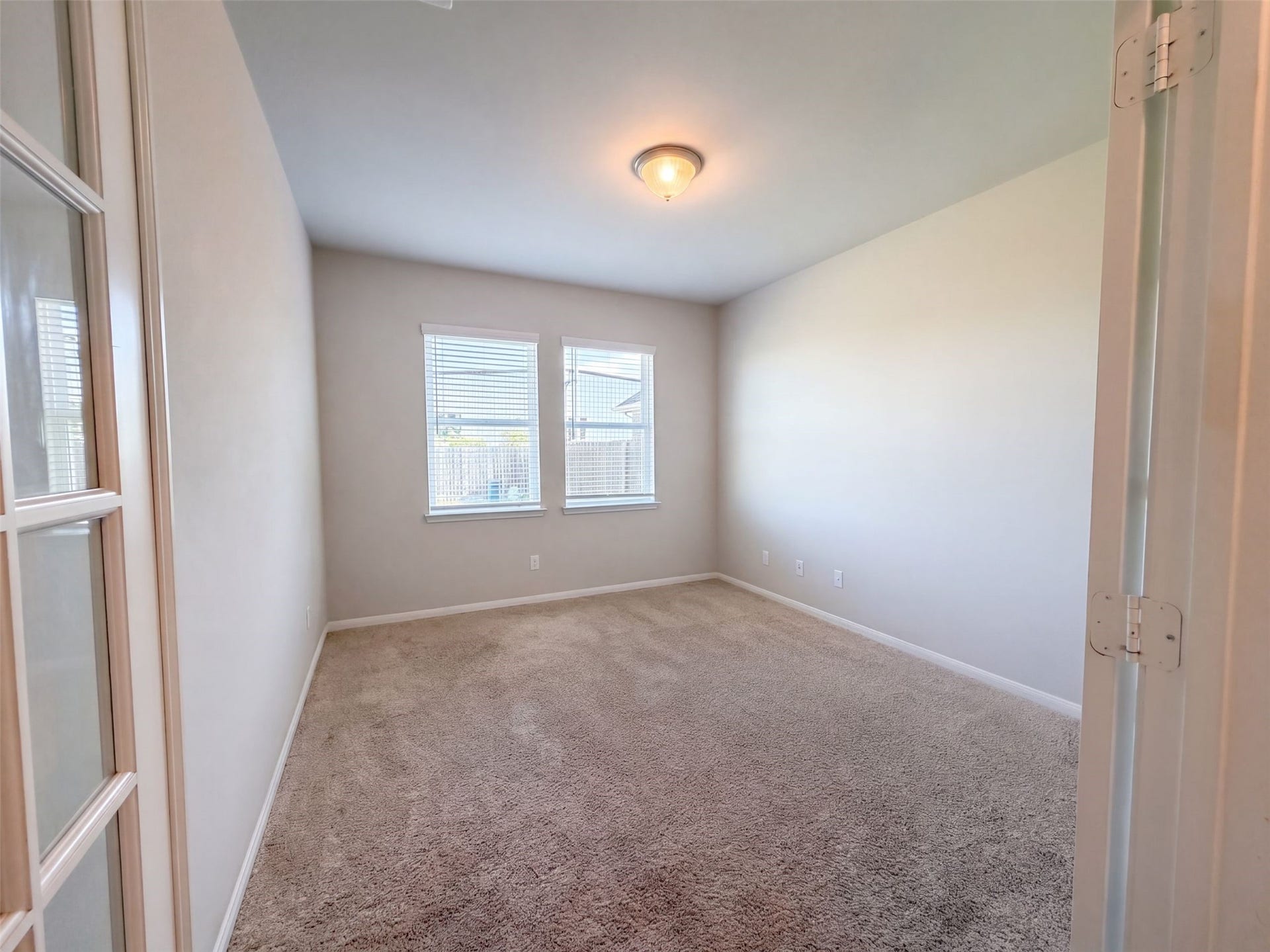222 Ashley Way, Alvin, TX 77511 222 Ashley Way, Alvin, TX 77511
