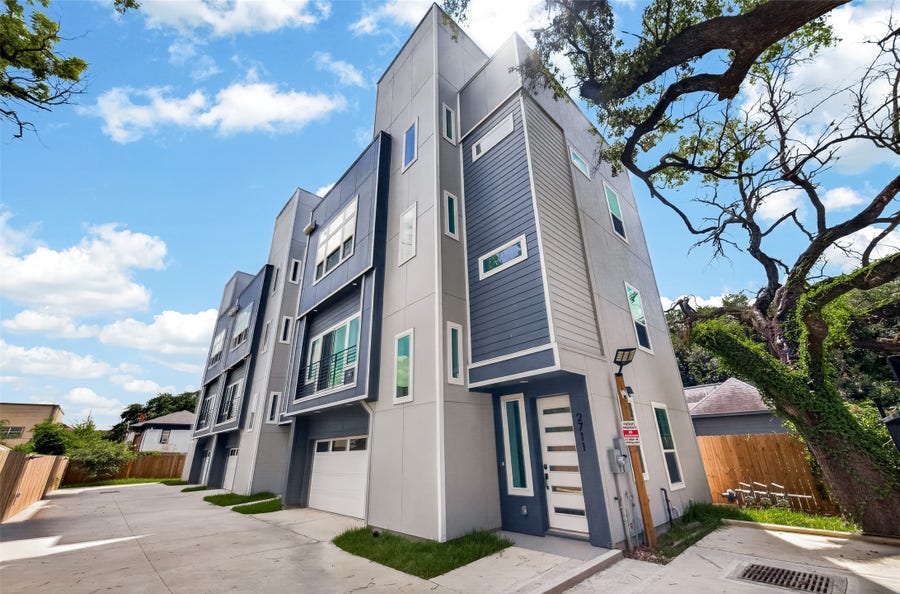 Property photo for 2711 Dennis Street, Houston, TX
