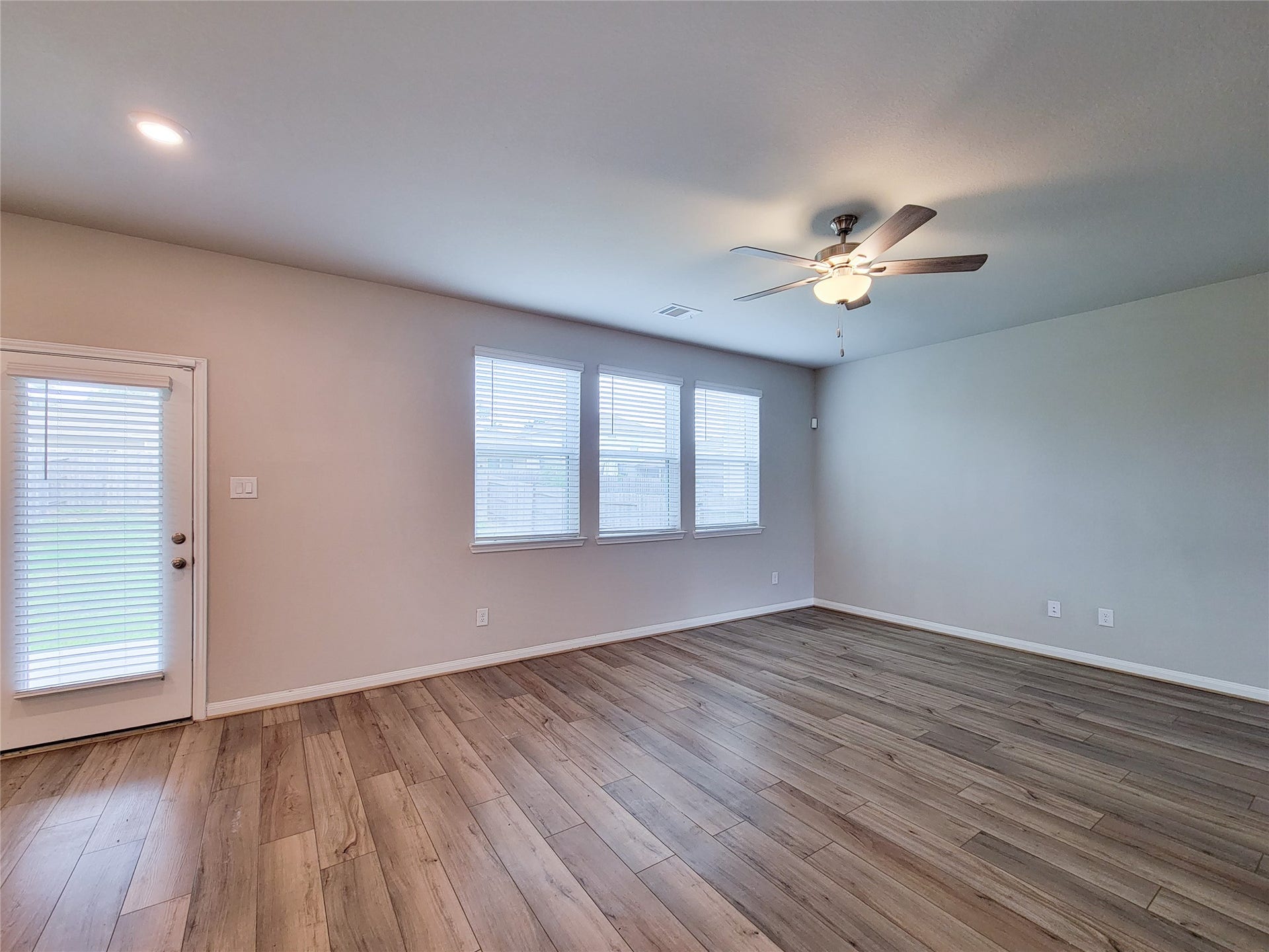 18528 Meadow Point Lane, Conroe, TX 77316 18528 Meadow Point Lane, Conroe, TX 77316