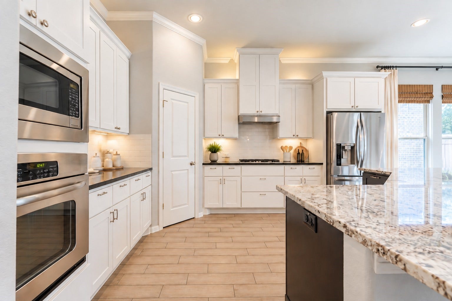 111 Riverbend Way, Montgomery, TX 77316 digitally staged