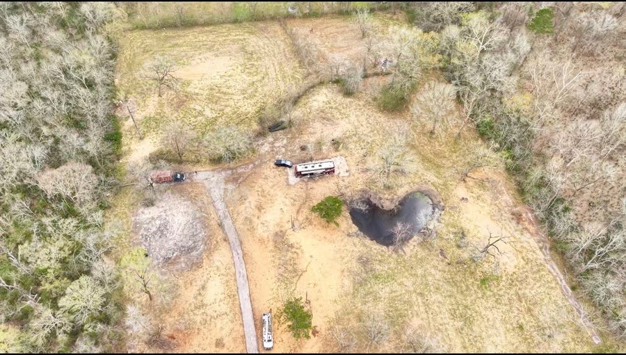 Property photo for 13284 Calhoun Rd Road, Conroe, TX
