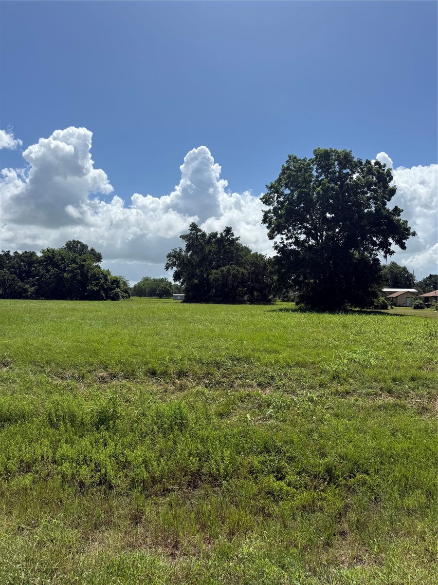 Property photo for 1149 Frontier Trail, Angleton, TX