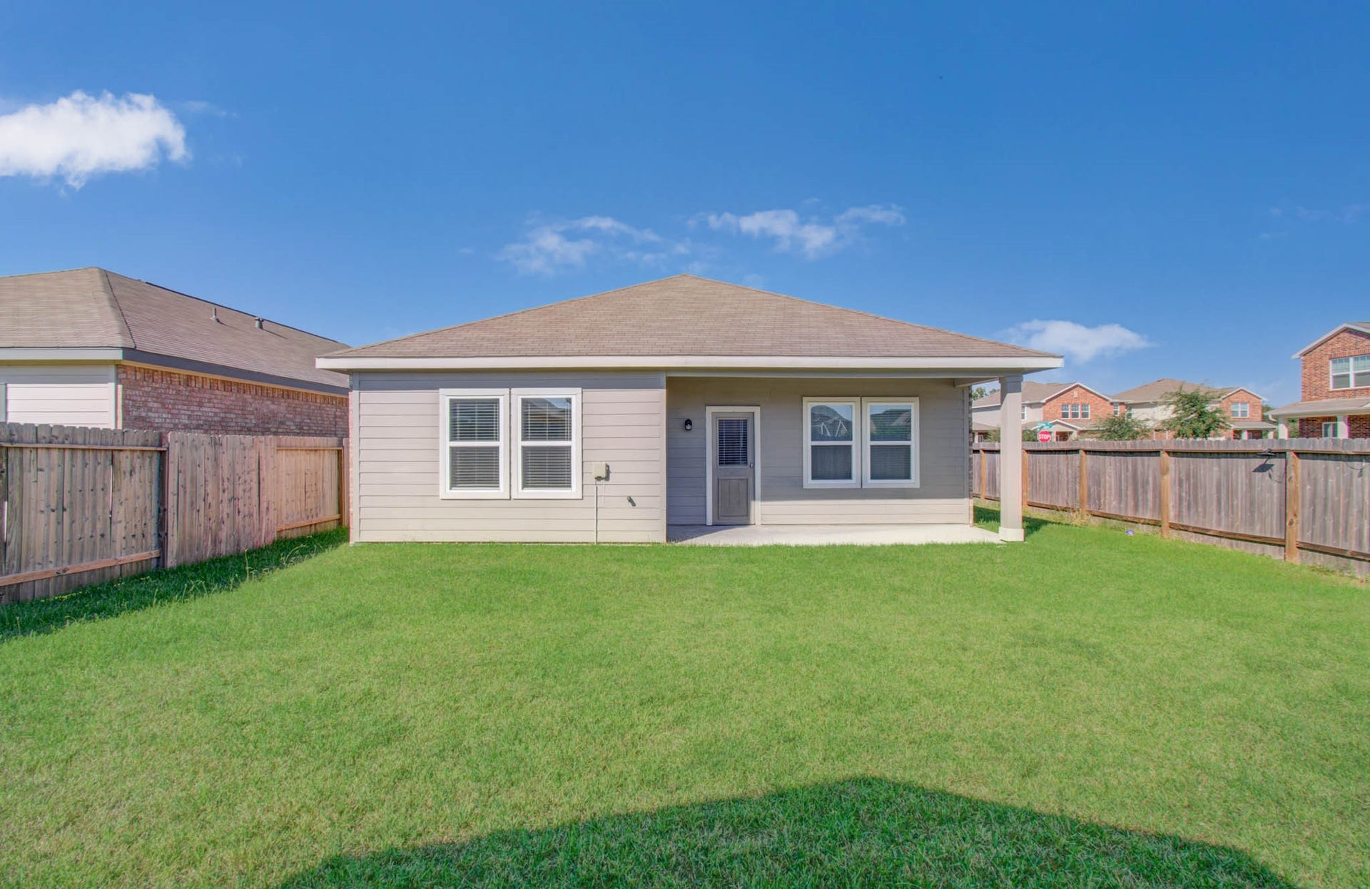 7122 Evitale Way, Houston, TX 77049