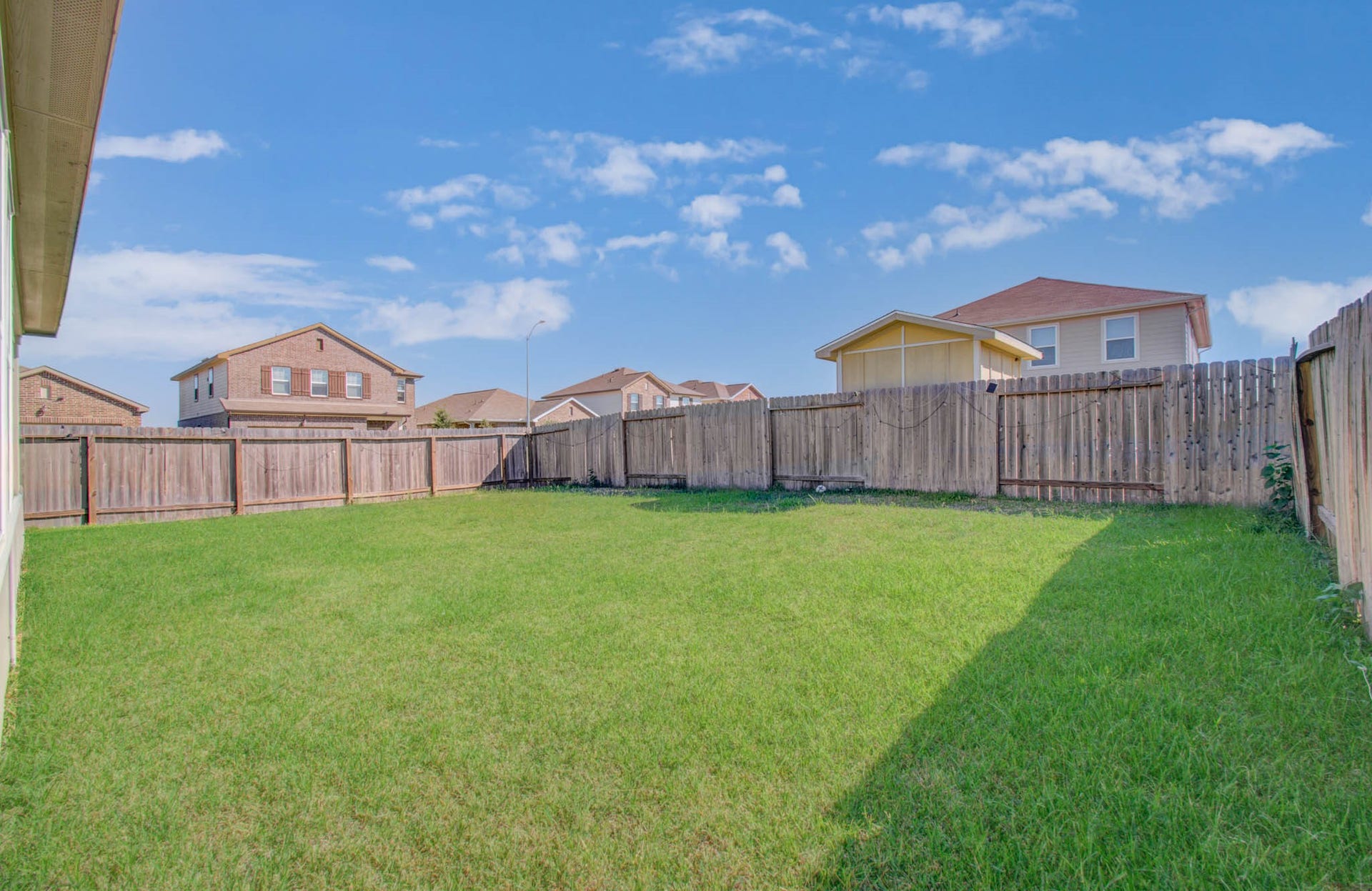 7122 Evitale Way, Houston, TX 77049