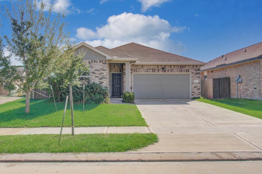 Property photo for 7122 Evitale Way, Houston, TX