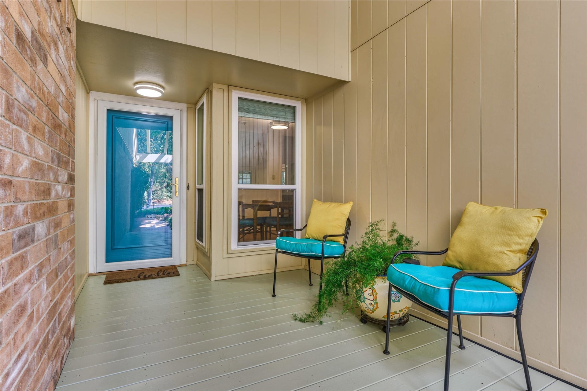 2 Rock Pine Court, The Woodlands, TX 77381 2 Rock Pine Court, The Woodlands, TX 77381