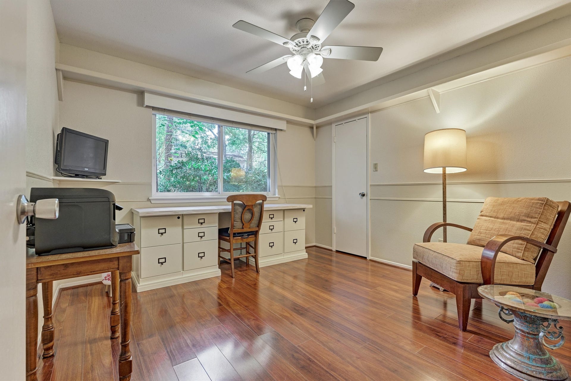 2 Rock Pine Court, The Woodlands, TX 77381 2 Rock Pine Court, The Woodlands, TX 77381