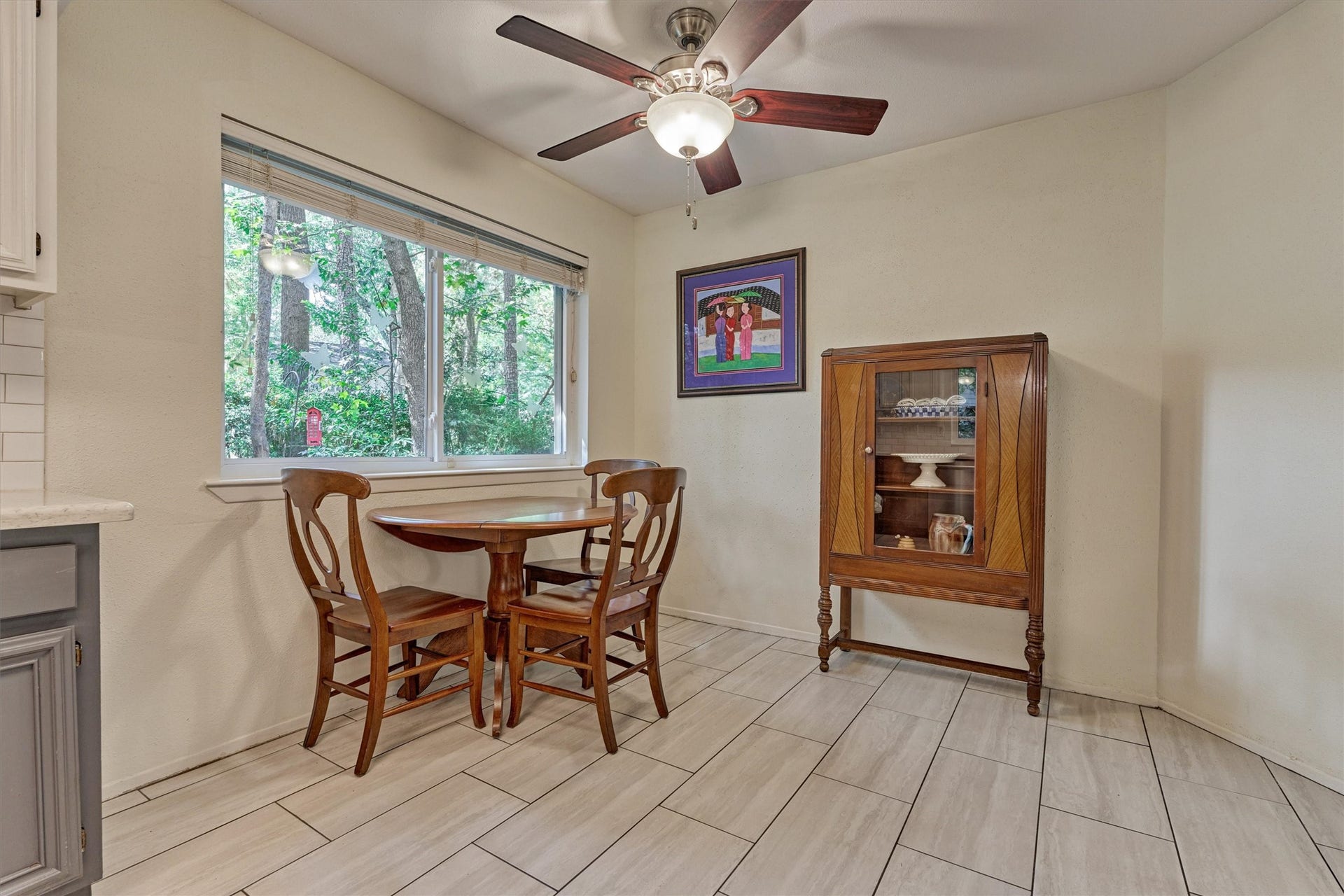 2 Rock Pine Court, The Woodlands, TX 77381 2 Rock Pine Court, The Woodlands, TX 77381