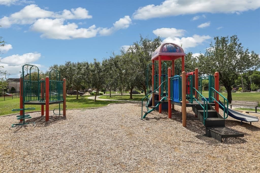 7203 Lacy Hill Drive, Houston, TX 77036 7203 Lacy Hill Drive, Houston, TX 77036