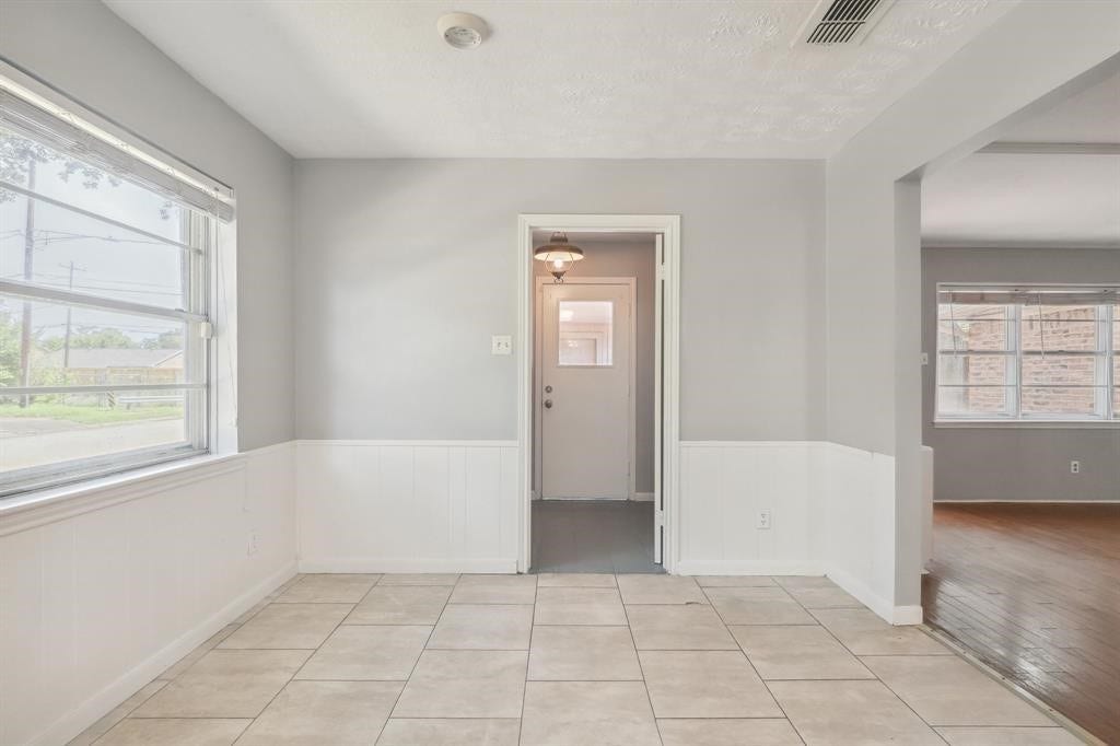 7203 Lacy Hill Drive, Houston, TX 77036 7203 Lacy Hill Drive, Houston, TX 77036