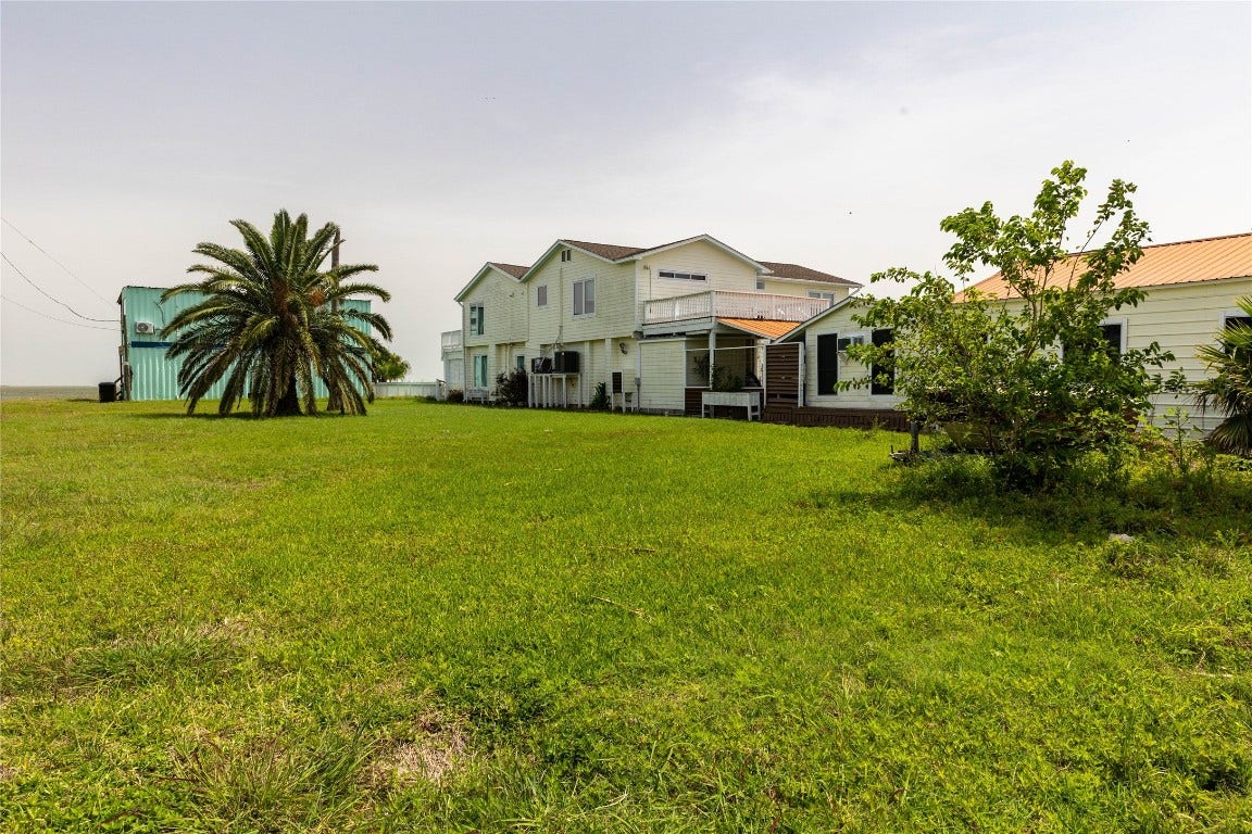 1917 Avenue A, San Leon, TX 77539 1917 Avenue A, San Leon, TX 77539