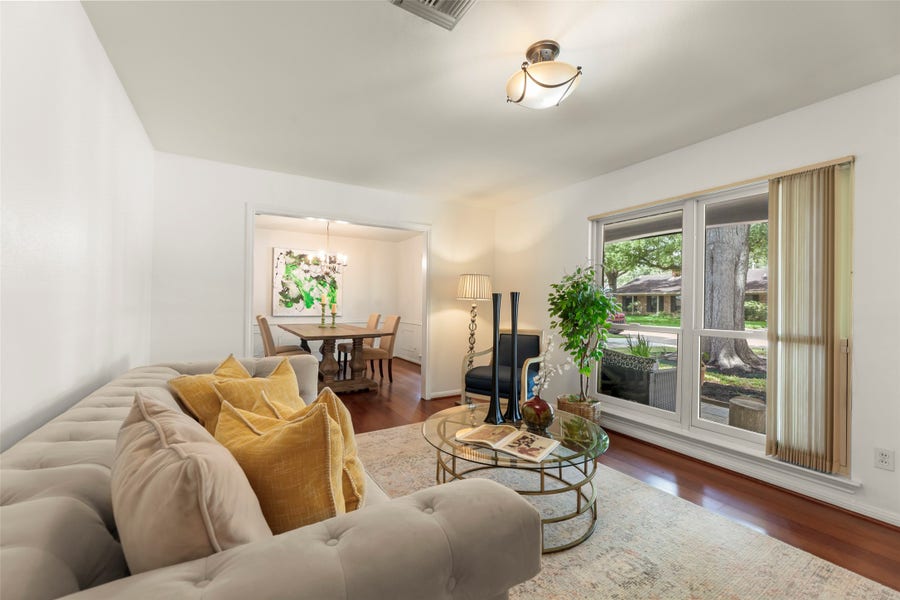 Property photo for 5623 Dumfries Drive, Houston, TX