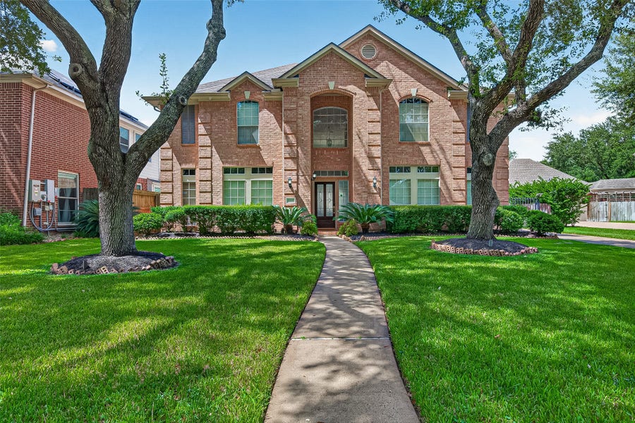 Property photo for 4110 Walkabout Circle, Missouri City, TX
