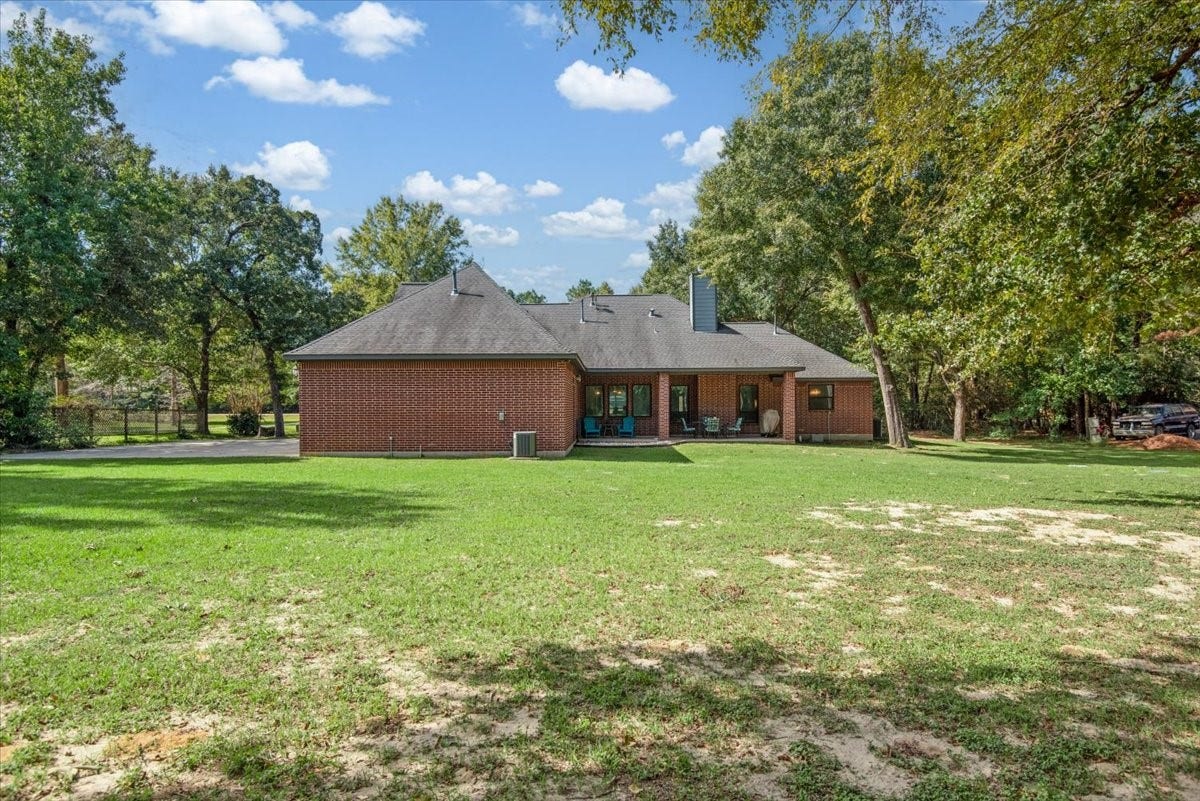 11325 Majestic Drive, Montgomery, TX 77316 11325 Majestic Drive, Montgomery, TX 77316