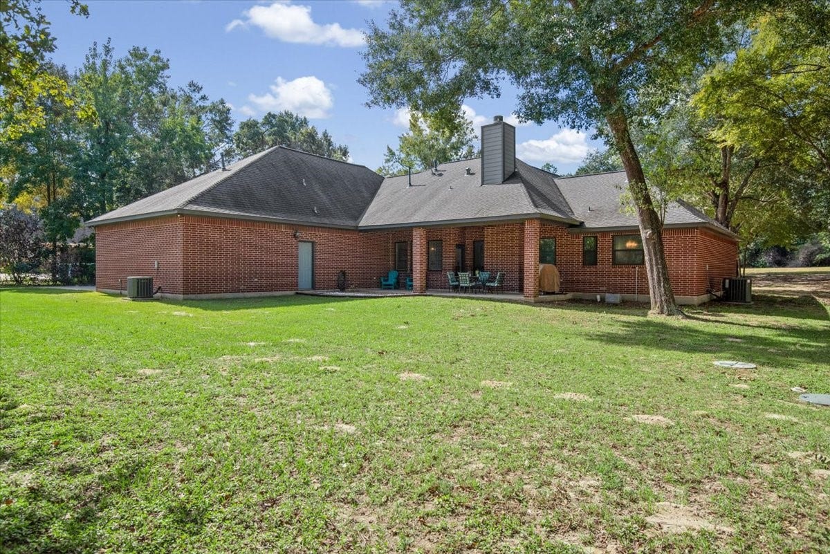 11325 Majestic Drive, Montgomery, TX 77316 11325 Majestic Drive, Montgomery, TX 77316
