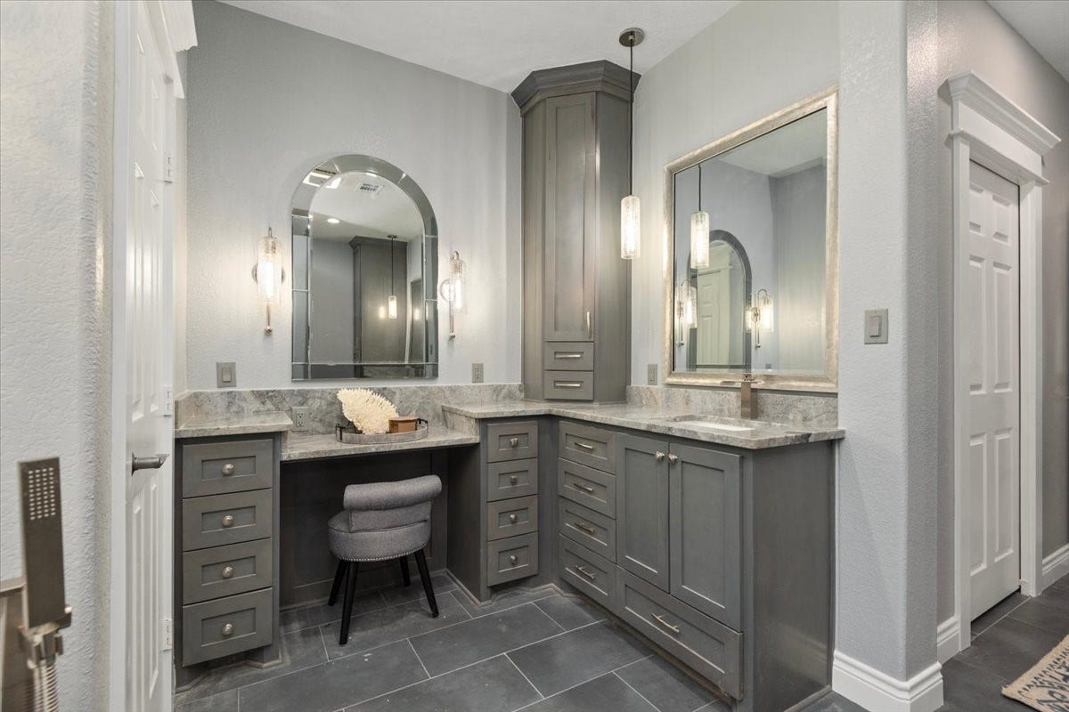 11325 Majestic Drive, Montgomery, TX 77316 11325 Majestic Drive, Montgomery, TX 77316