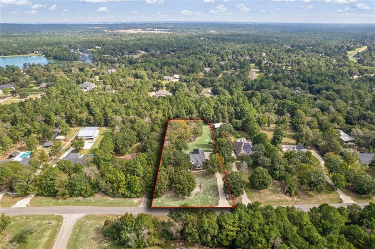 11325 Majestic Drive, Montgomery, TX 77316 11325 Majestic Drive, Montgomery, TX 77316
