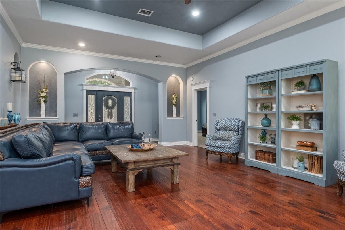 11325 Majestic Drive, Montgomery, TX 77316 11325 Majestic Drive, Montgomery, TX 77316