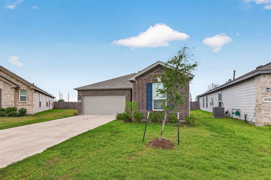 Property photo for 2118 Katalonia Lane, Fresno, TX