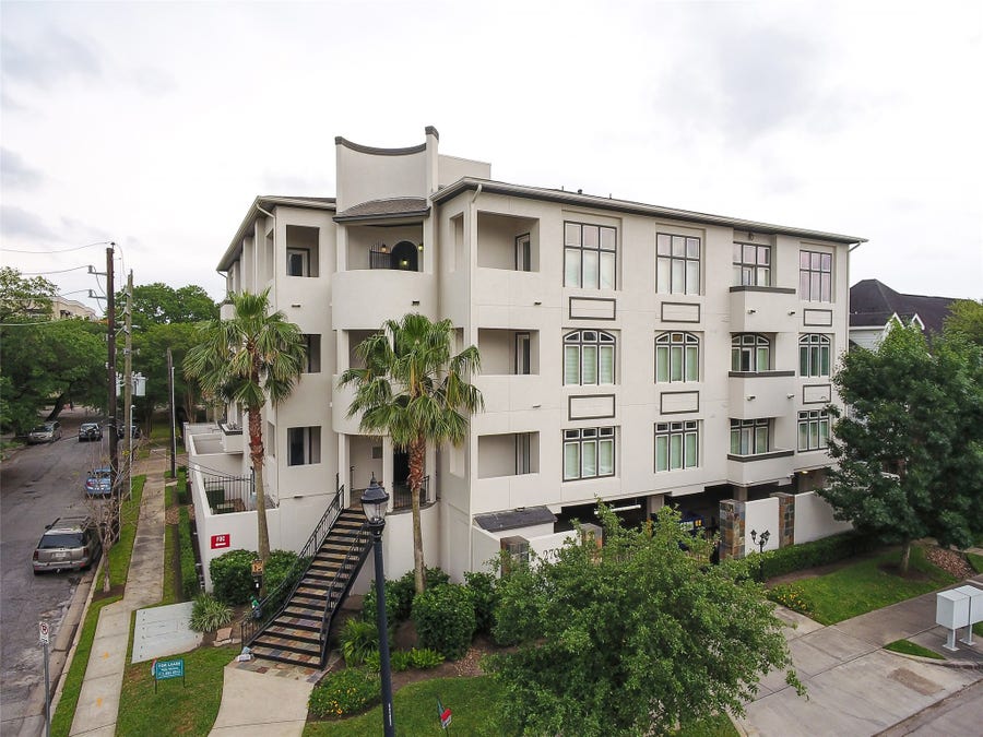 Property photo for 2701 Helena Street, #401, Houston, TX