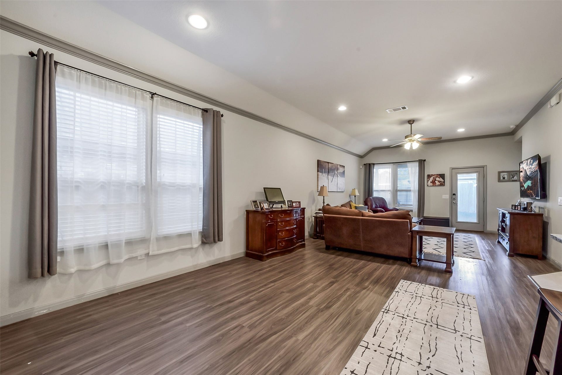5222 Monarch Belle Lane, Katy, TX 77493 5222 Monarch Belle Lane, Katy, TX 77493